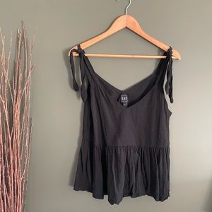 Gap large peplum tank